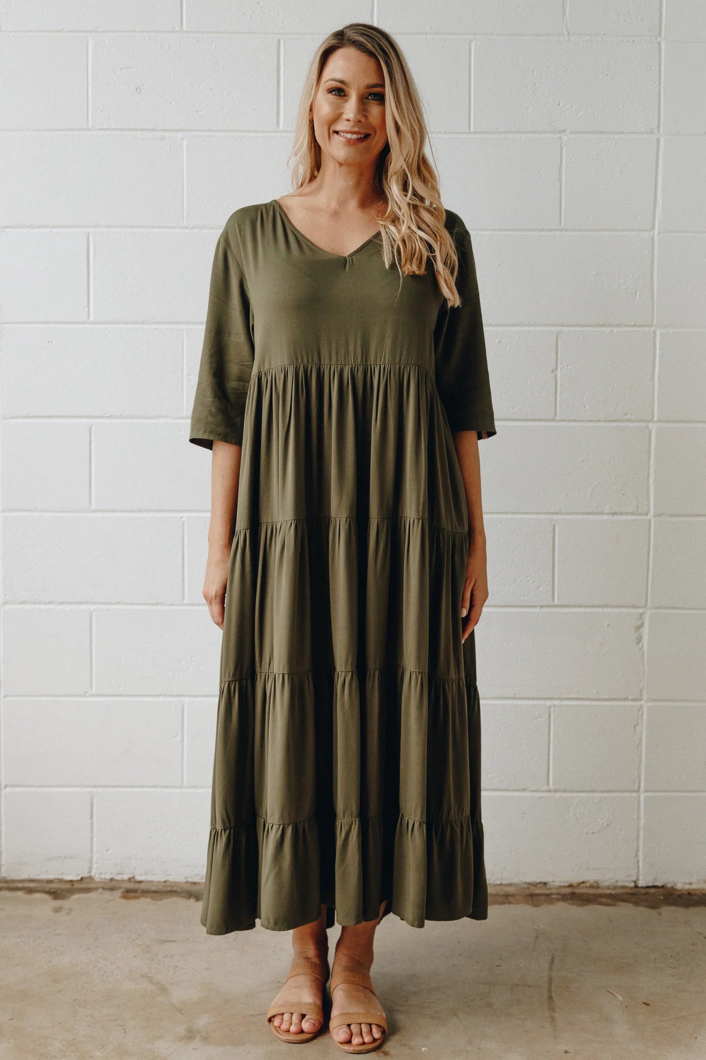 Ruffle Dress I Khaki